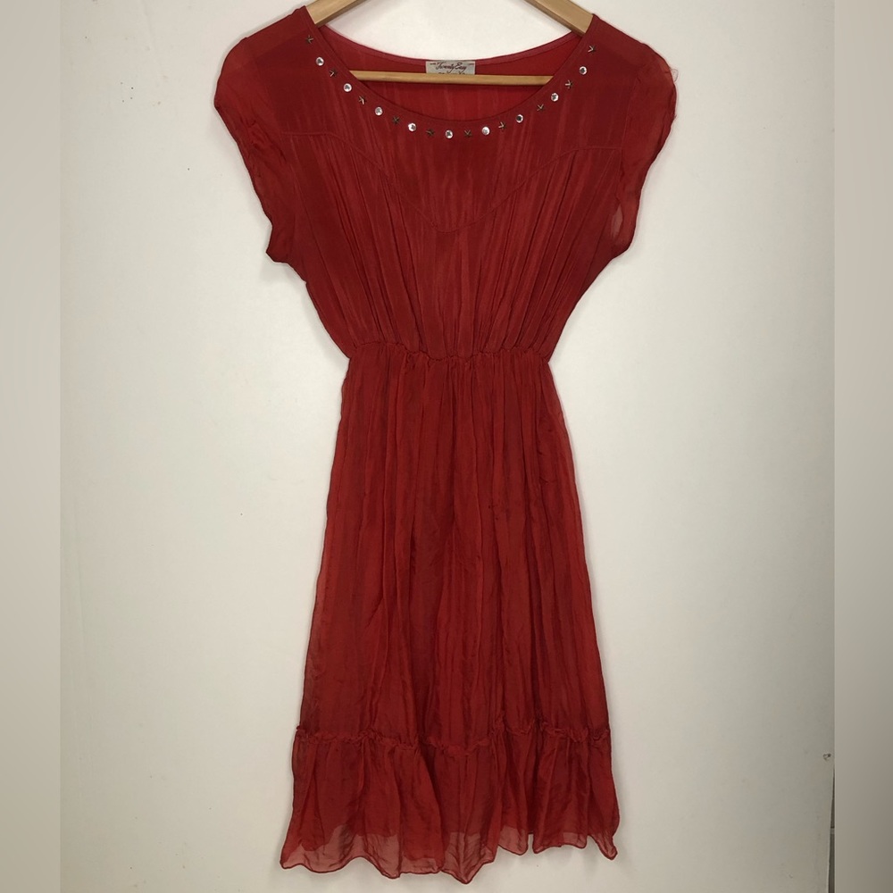 S-M frilly red dress